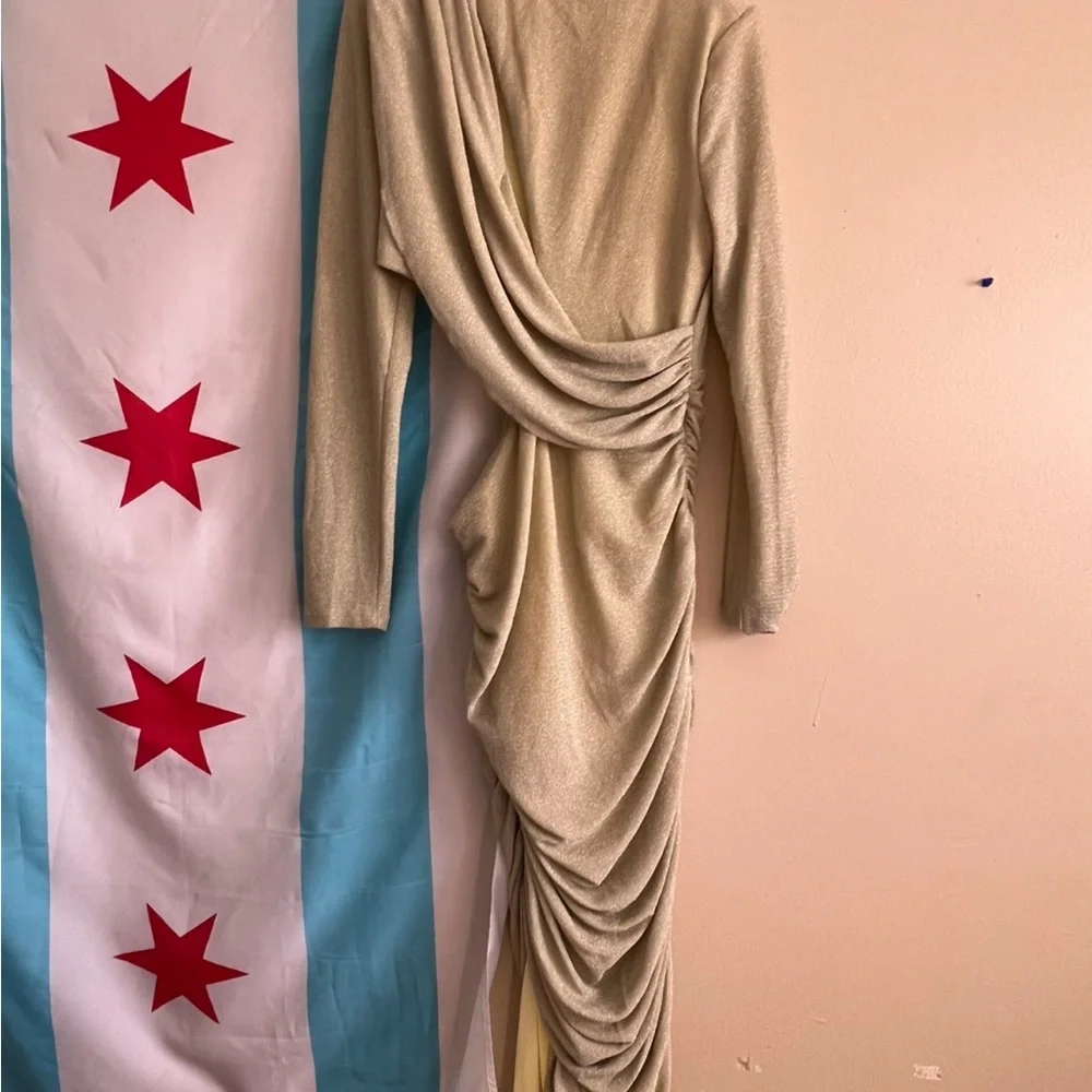Dress - Picture 2 of 9